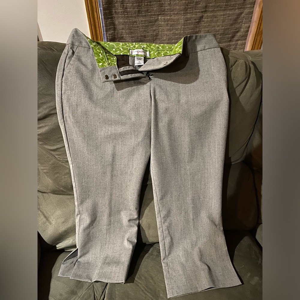 Dress/casual capris